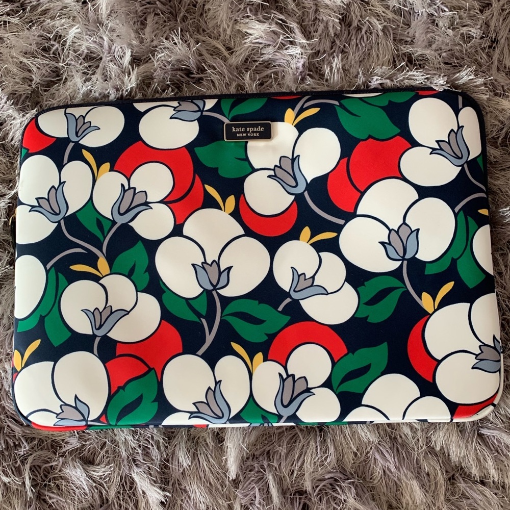 Floral kate spade laptop sleeve